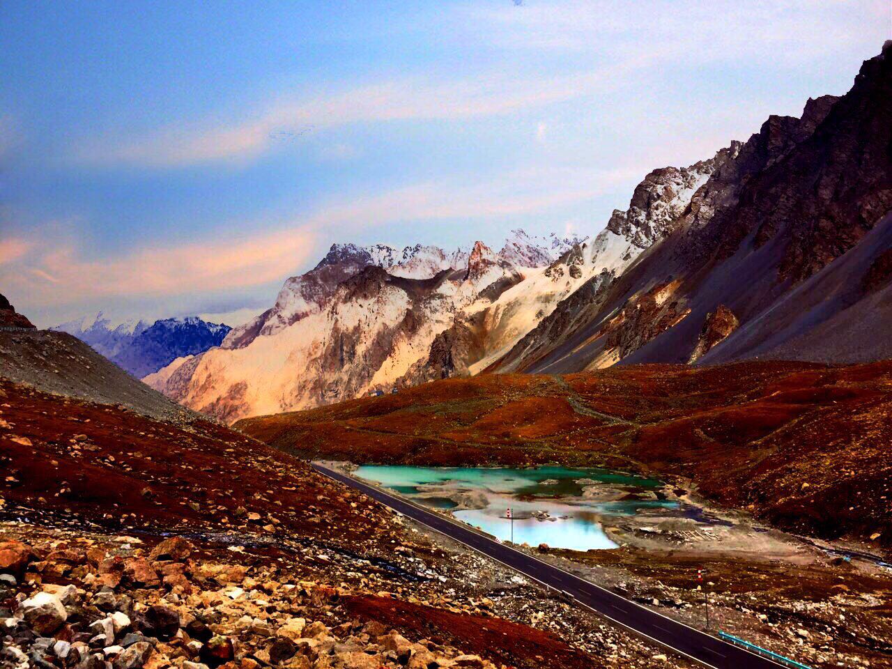 北疆和独库公路自驾游,独库公路和伊犁自驾游攻略