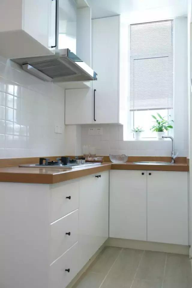 一室变两室一厅 (一室变两室)