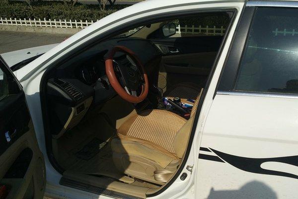 奔腾b50手动舒适型落地价,奔腾b50报价2014款自动挡