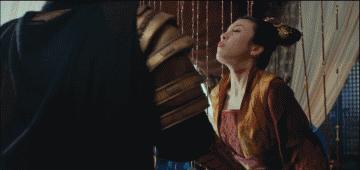 金陵城“白钻王老五”荀飞盏为何沦为“高耐磨性优质备胎”？