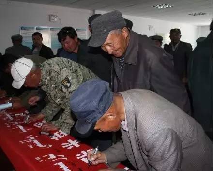 决胜小康奋斗有我脱贫致富俱欢颜,脱贫致富奔小康