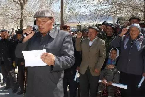 决胜小康奋斗有我脱贫致富俱欢颜,脱贫致富奔小康