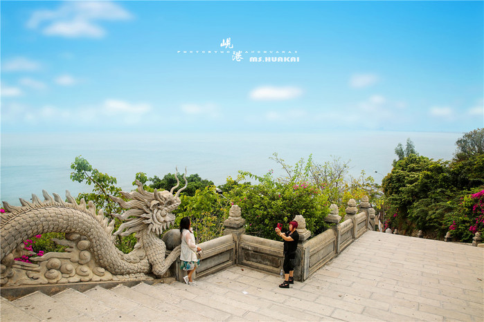 周末越南团进入东兴旅游,节假日去越南旅游怎么样