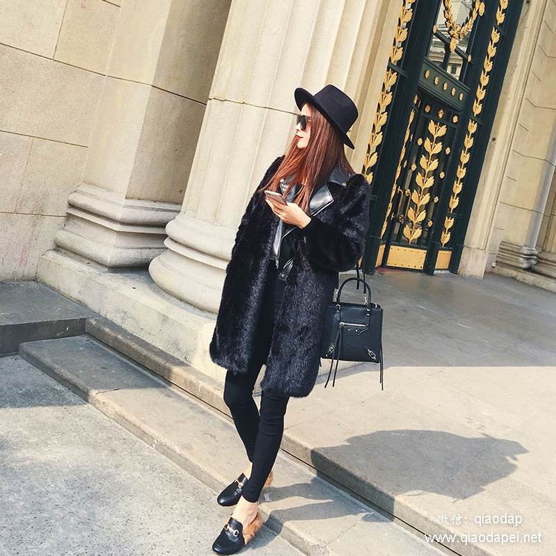 瞬间提升气质感的仿皮草外套