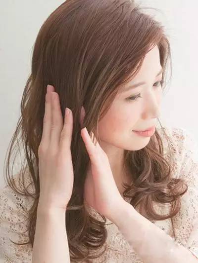 编发三股辫慢动作,编发最简单的三股