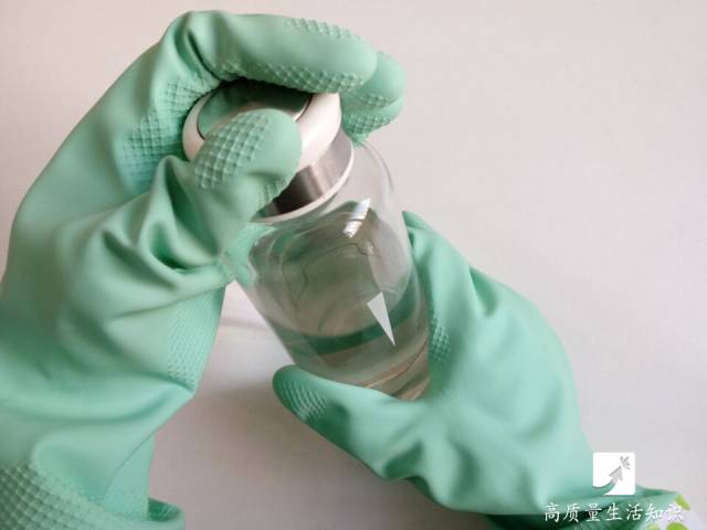 衣服粘毛不用买滚刷教你一招,衣服粘毛怎么处理不用滚筒