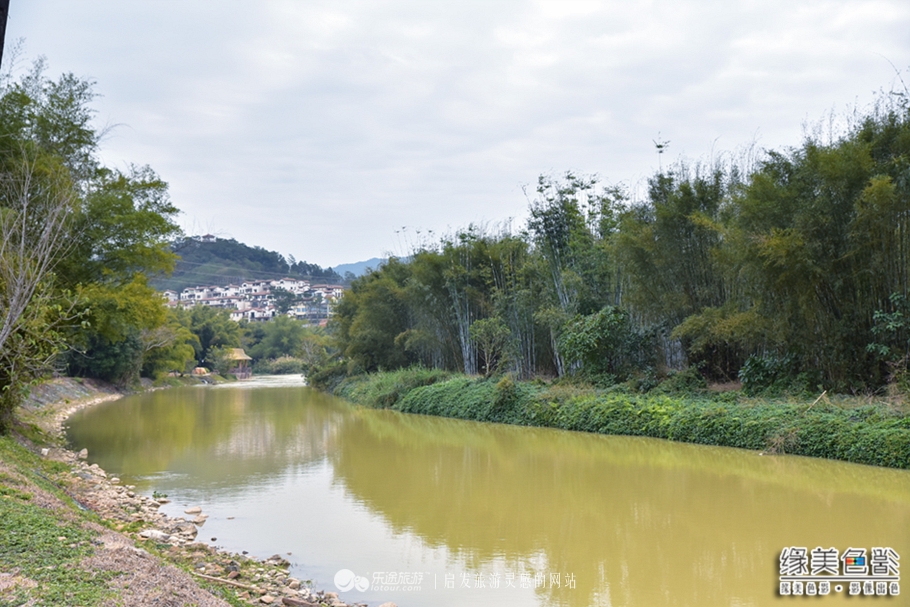 享私人温泉泡池度养生悠闲假期