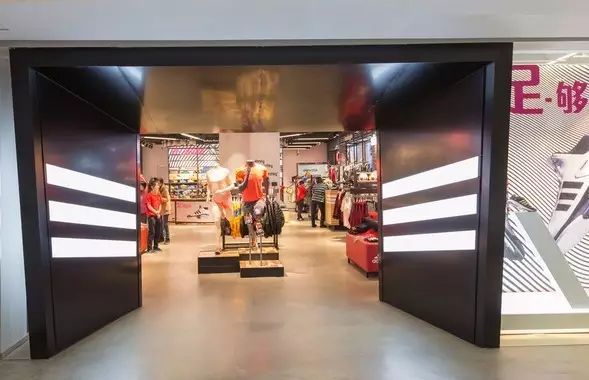 香港买的鞋是不是假货,广州人去香港购物