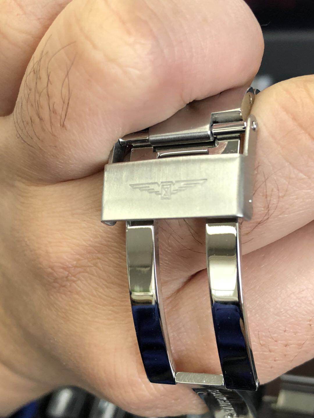 浪琴康卡斯复刻机械表,辉哥买首饰