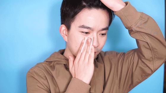 毛孔收敛水的正确使用方法,去完黑头毛孔收敛水