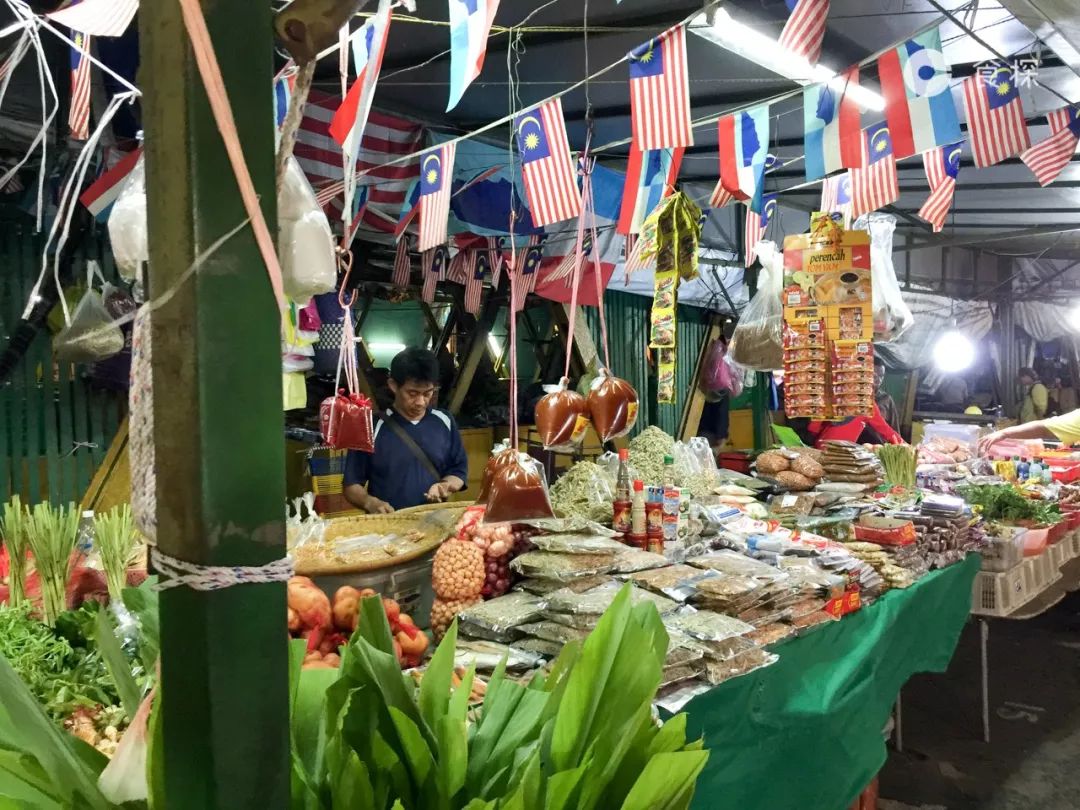 沙巴一日游必去的地方,沙巴旅行带你逛逛沙巴的海鲜早市