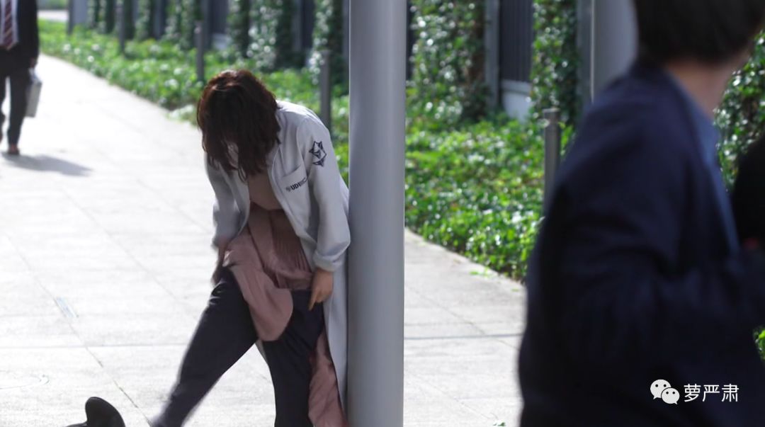 忙到面如土色不洗头，第一集就被分手，这个女主我好喜欢