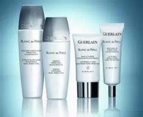 男士祛除痘印最好的方法,男士祛除痘印护肤品