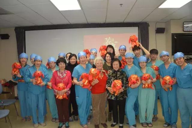 今天，小编带您去转转，看看北医三院里的年味儿