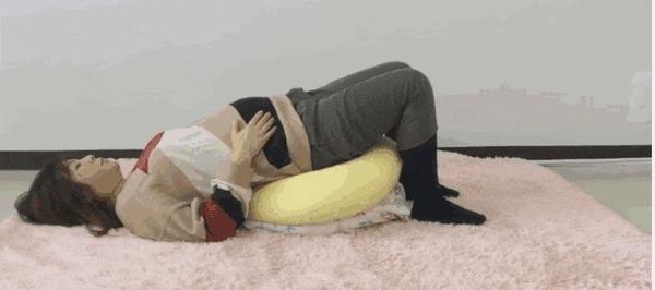 生宝宝顺产怎样缓解疼痛,顺产什么姿势睡觉有利于恢复