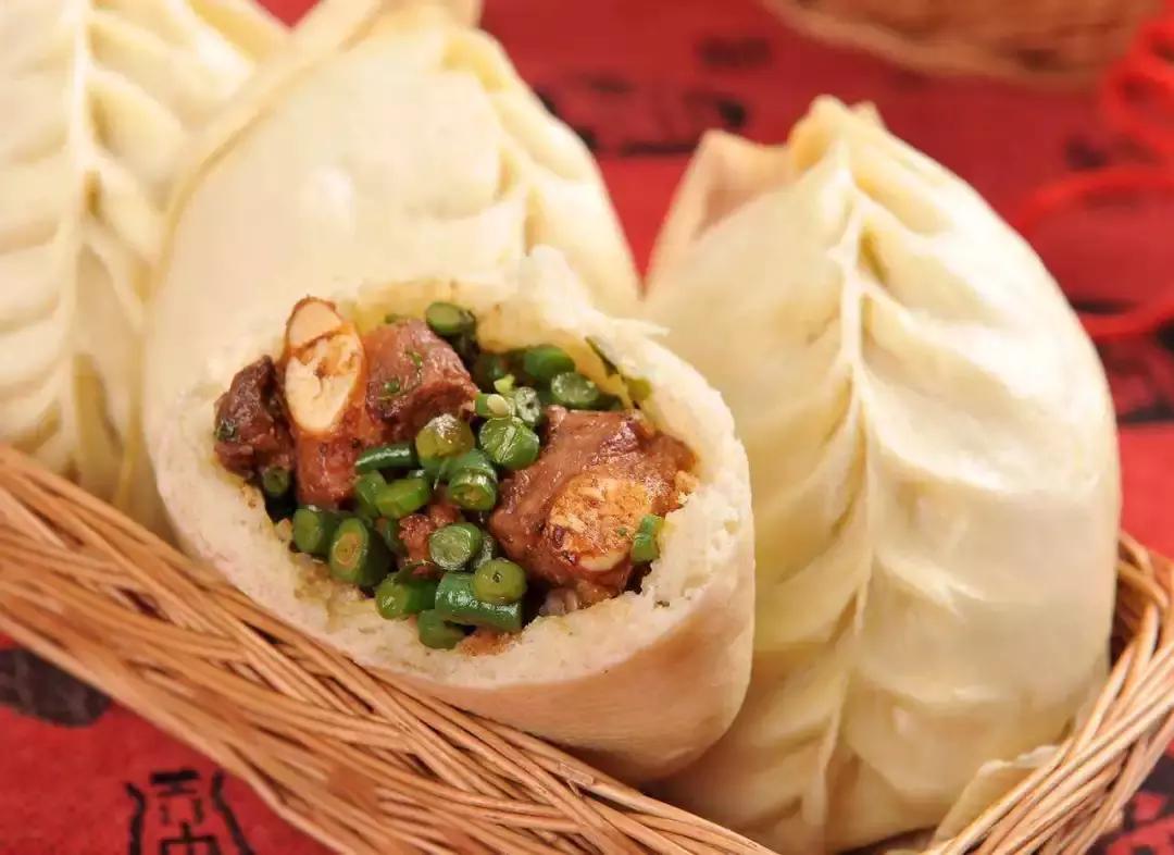 中国哪里的包子最好吃？广东叉烧包、天津狗不理、上海小笼包、成都韩包子、开封灌汤包、扬州三丁包……