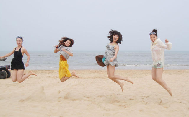 夏天怎么晒衣服不皱,夏天怎么晒身体