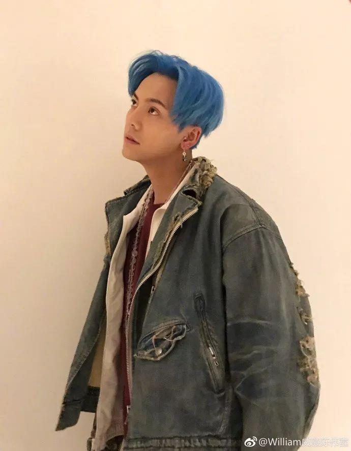 蕾哈娜、陈伟霆带红几百元球鞋，你会不会买账？