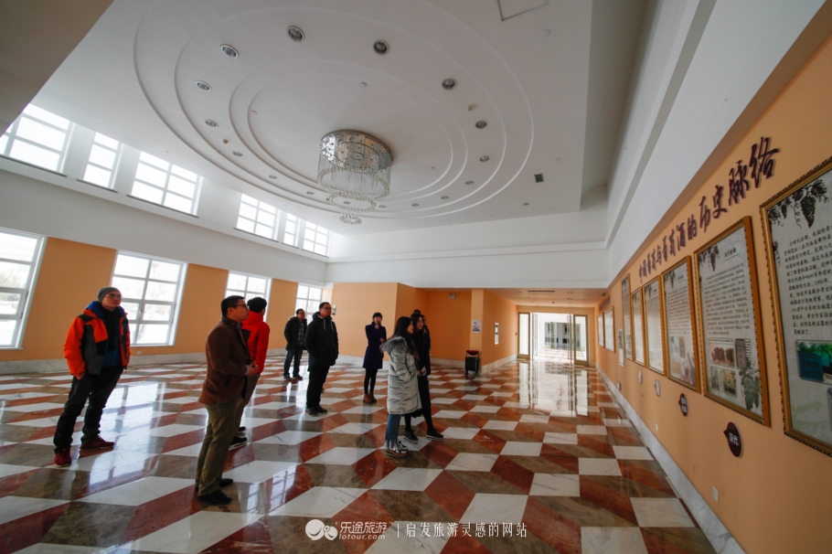 自己开车去哪里旅行,智跑汽车