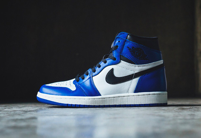 adidaskanye鞋,kanyewestyeezy500穿上舒服吗