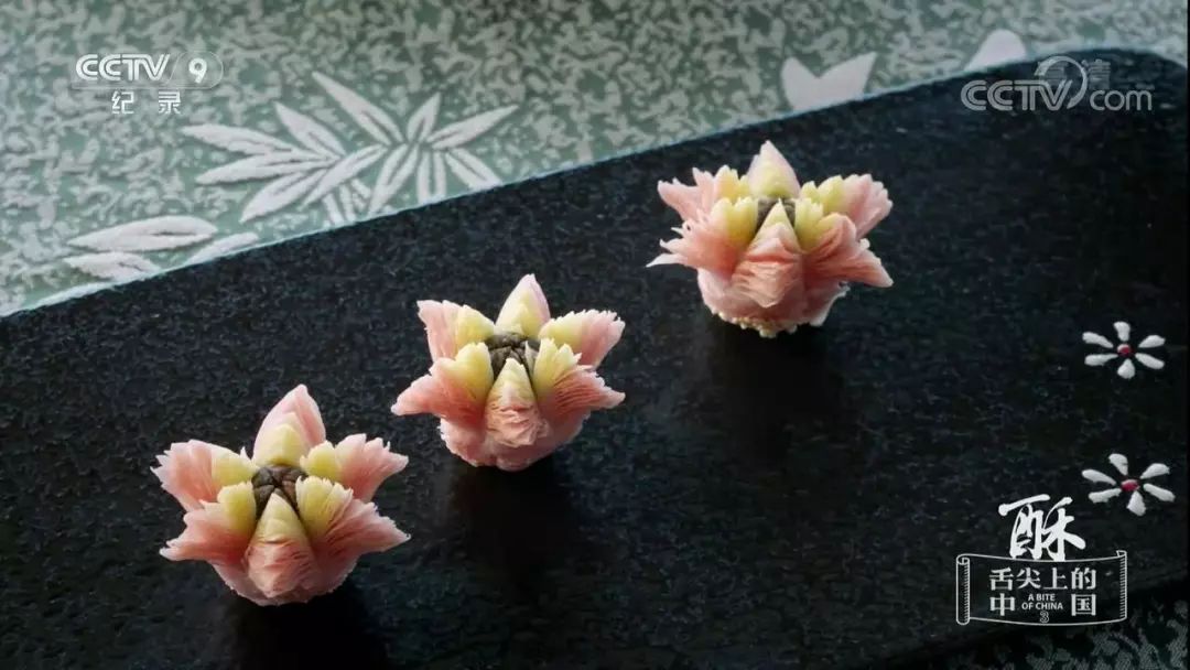 牛华八婆串串香麻辣烫简阳,牛华八婆麻辣烫五通店价格