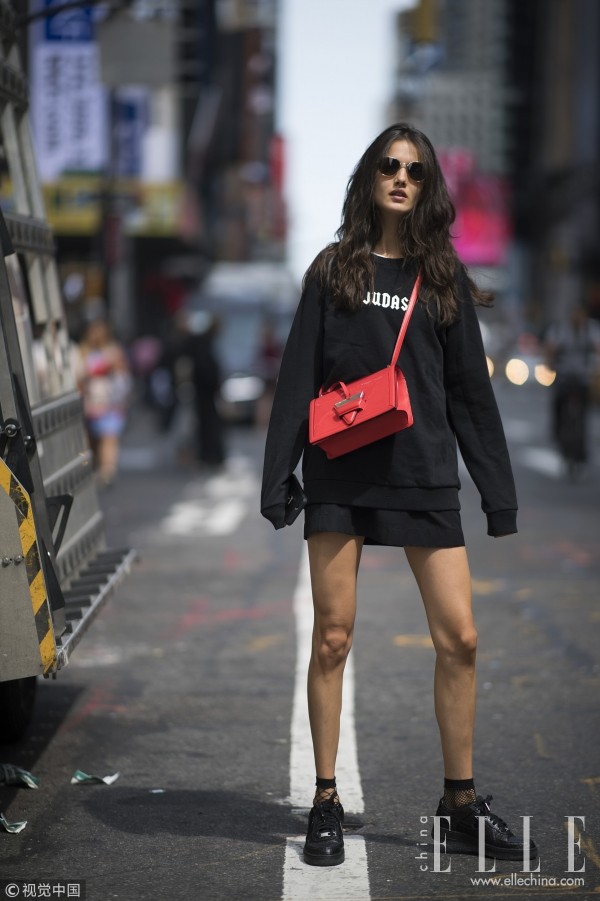 百搭永不过时的小方包,最经典的小方包