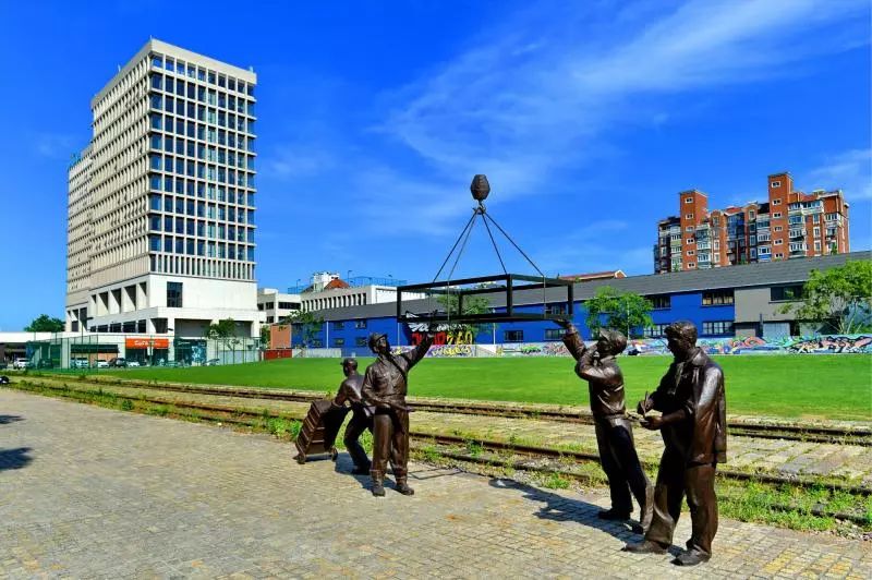 上海宝山乐翻天蹦床公园,蹦床主题公园宝山新杨湾