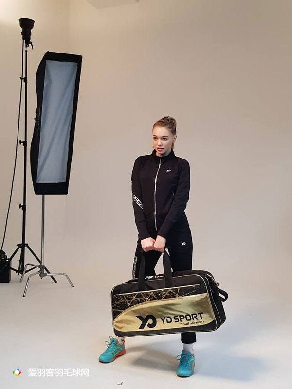 李永波品牌羽毛球拍,李永波羽毛球拍s81