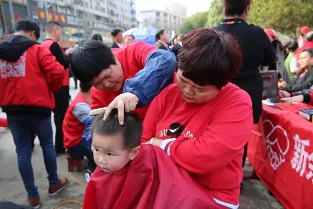 江西赣州学雷锋标兵,全国学雷锋活动示范岗