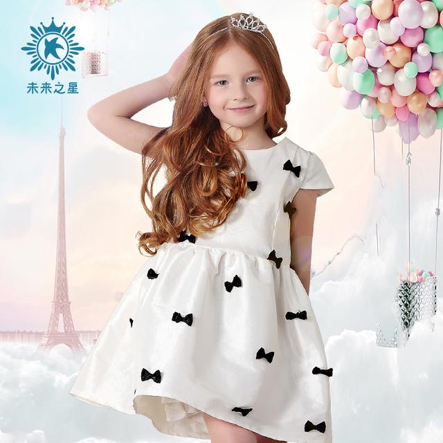 有个女儿就得打扮美美哒,有女儿就成天想着怎么打扮