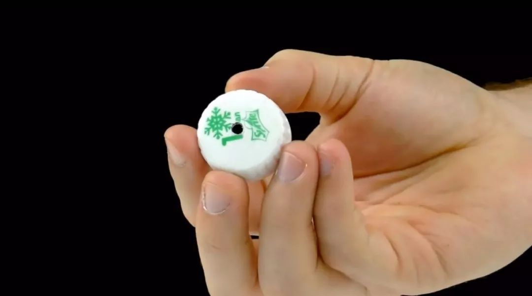 如何用可乐充气,用可乐怎么给气球充气