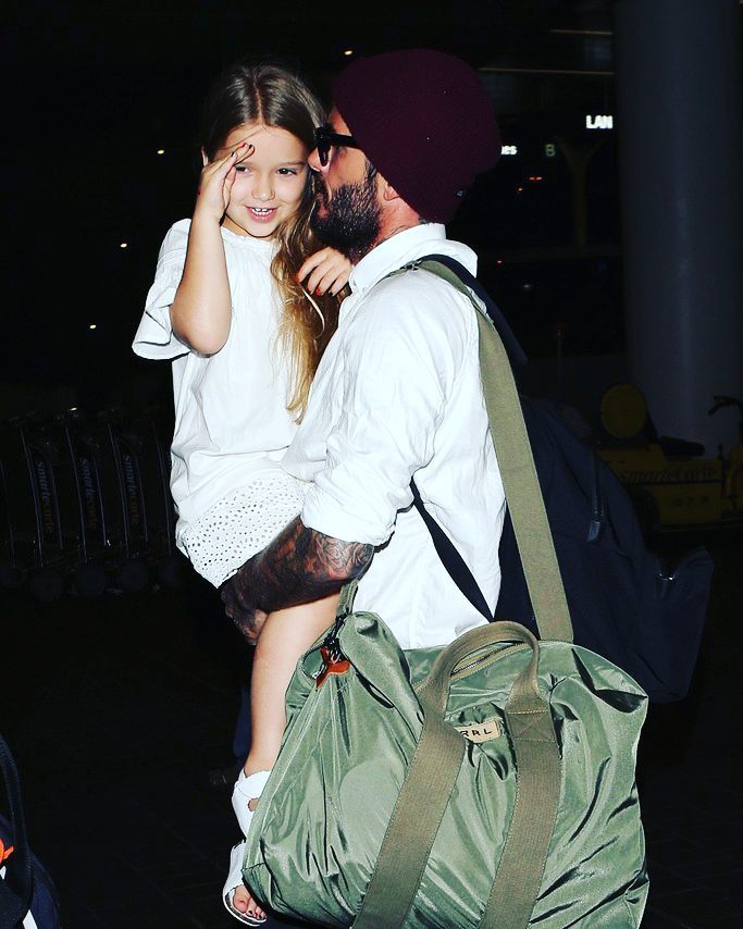 小七吐舌头视频完整版,小七吐舌头太可爱