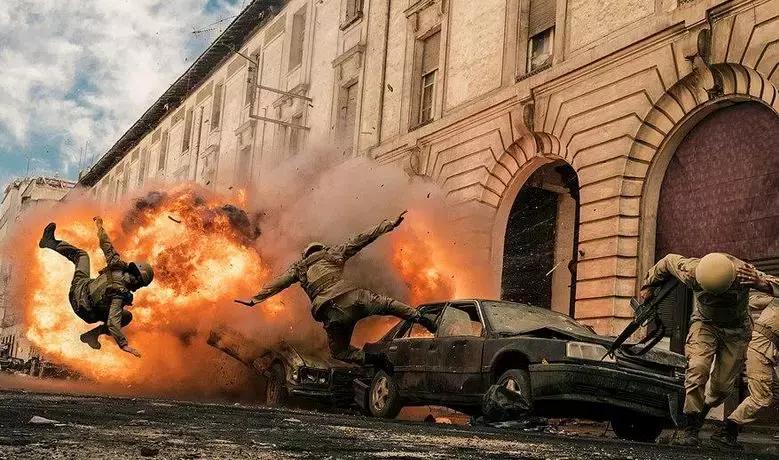 比战狼二还火真实大片,比吴京战狼2精彩的电影