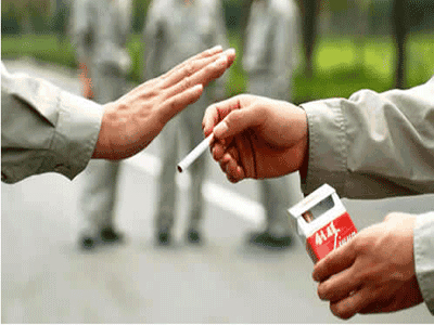 过年表哥来我家炫耀,没想到农村的我更幸福