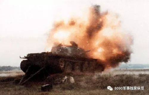 99式主战坦克驾驶室视野,99式主战坦克有多稳