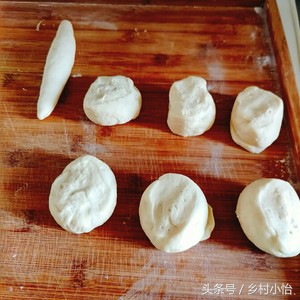 白吉馍酥脆的关键,白吉馍很香有点甜