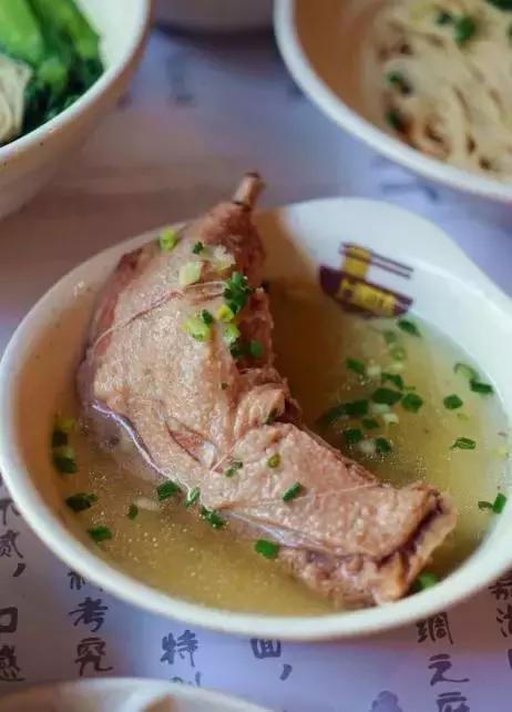 魔都各区最火小吃，有人居然全都吃过！