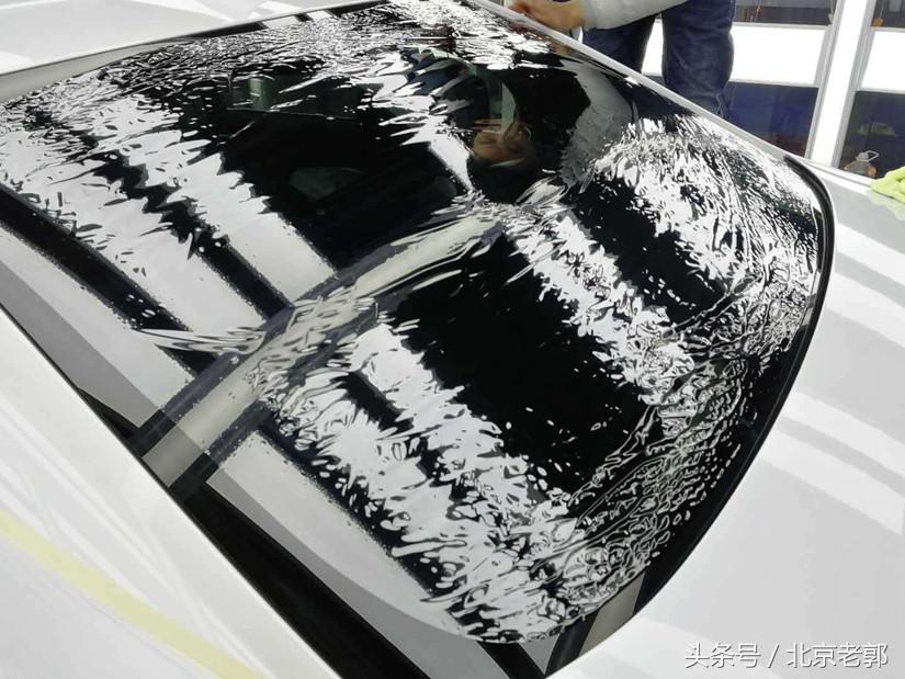 宝马5系玻璃膜反光,宝马5系标轴版贴膜