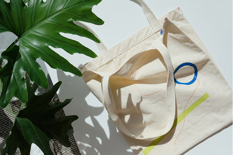 学生包耍个性！4家包店速种草