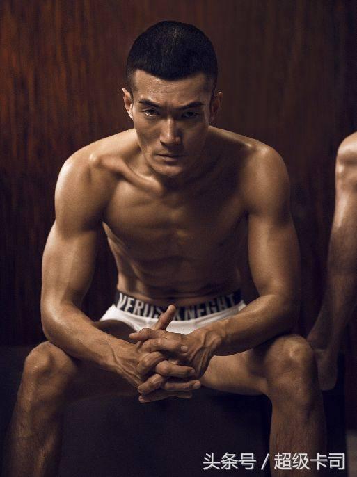 健身教练、武术冠军、灵魂舞者,《红海行动》八名队员身份惊人!