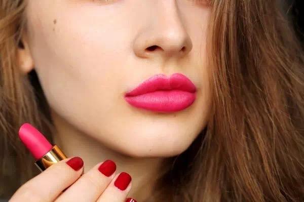 香奈儿diorgucci的口红哪个好,香奈儿口红试色推荐