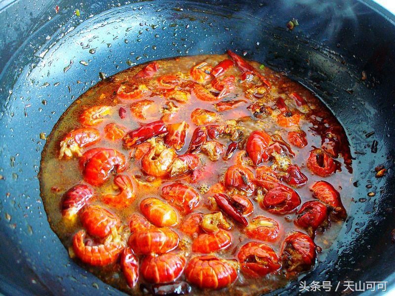 麻辣虾尾做出来不辣不麻,再也不用去外面吃了