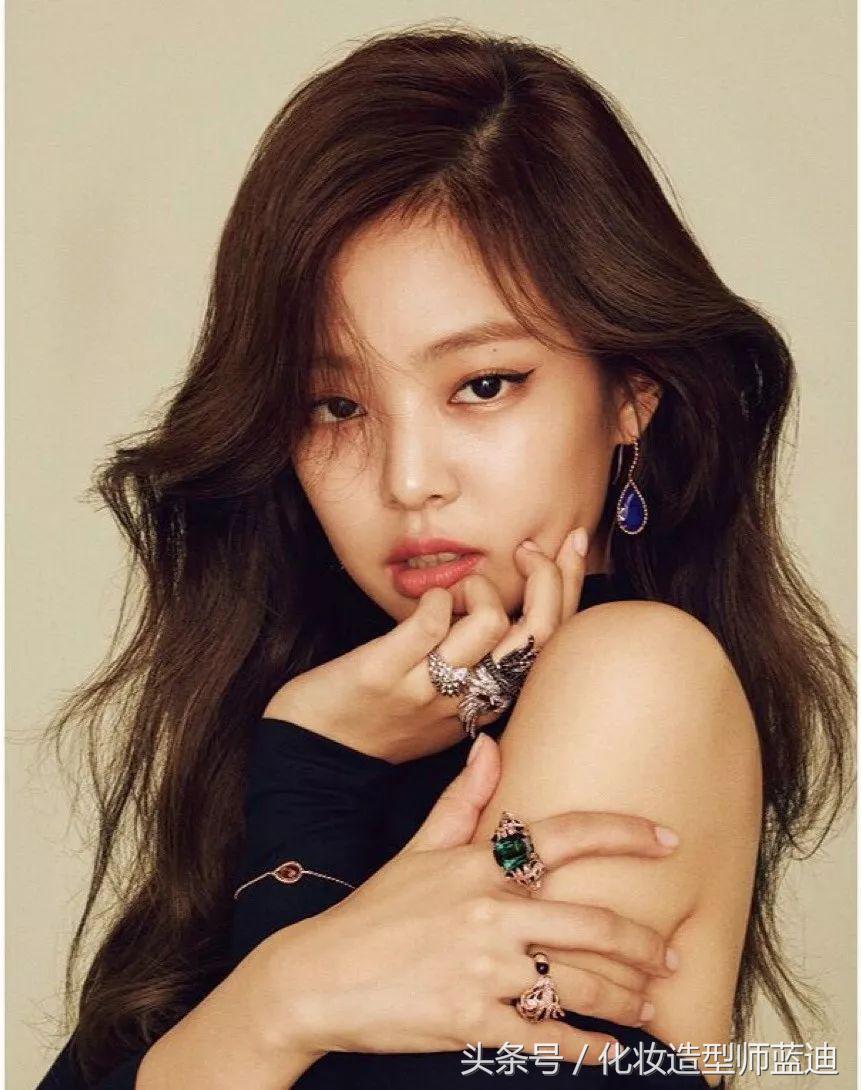 内双眼变大的方法,瞬间放大眼睛2倍的教程