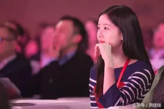 刘强东前女友目前在京东的职务,刘强东老婆年轻时的照片