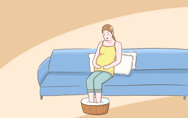 怀孕后期手脚浮肿怎么办,怀孕后期脚浮肿怎么办