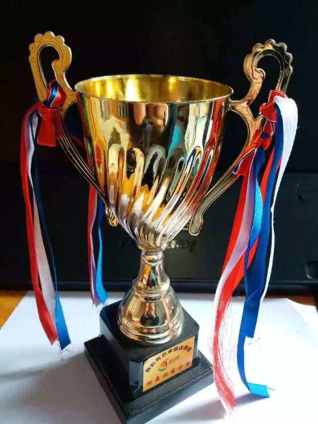 刘卓赟（除夕）——狂舞在人生的舞台，带来无限的震撼和惊喜