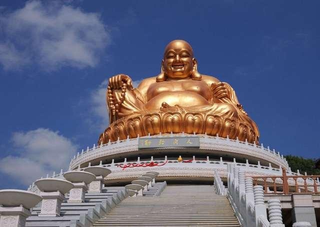 我带着你你带着钱咱们一起去旅行,我带着钱你带着我一起去旅行