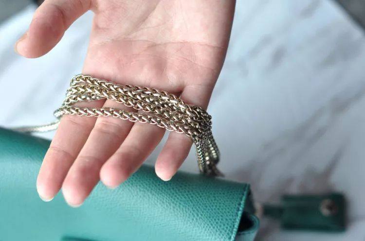 适合四季的小包包测评,99%的女生都喜欢什么礼物