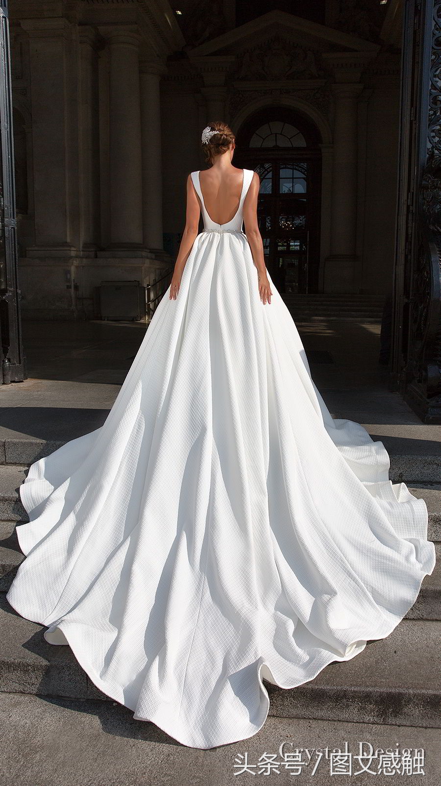 白银婚纱礼服设计,玫瑰婚纱礼服设计