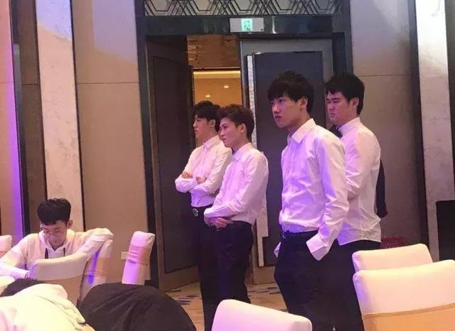 2018KPL春季赛战队巡礼之WF.D:WF、sViper合体,KPL的重磅*弹炸**